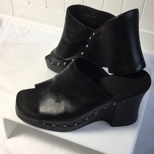 Womens shoe open toe